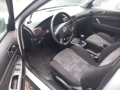 Veículo de Sucata volkswagen passat b5 (3b2) 1.9 tdi do ano 1999 alimentado ajm,atj