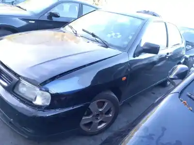 Veículo de Sucata seat cordoba vario (6k5) 1.9 sdi do ano 1997 alimentado aey