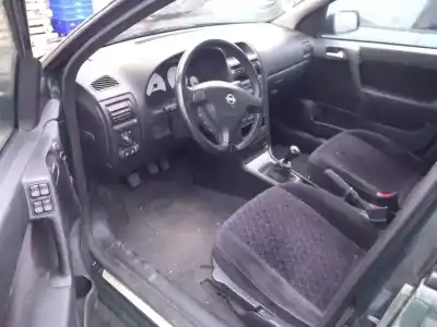 Veículo de Sucata opel astra g fastback (t98) 1.7 dti 16v (f08, f48) do ano 2000 alimentado y 17 dt