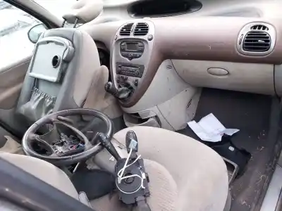 Veículo de Sucata citroen xsara picasso (n68) 2.0 hdi do ano 2003 alimentado rhy (dw10td)