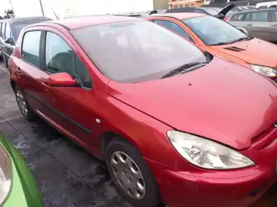 Veículo de Sucata peugeot 307 (3a/c) 1.6 16v do ano 2003 alimentado nfu (tu5jp4)