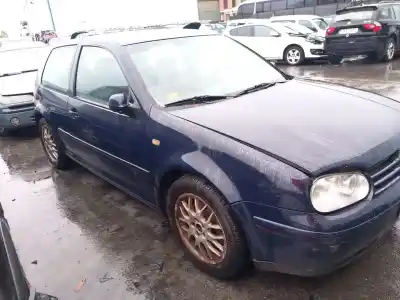 Veículo de Sucata volkswagen golf iv (1j1) 1.8 do ano 1999 alimentado agn