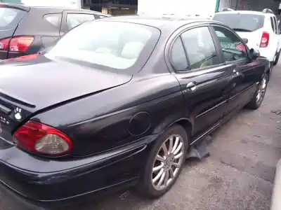 Здавання транспортного засобу jaguar x-type i (x400) 2.0 d року 2004 потужний fmba,fmbb