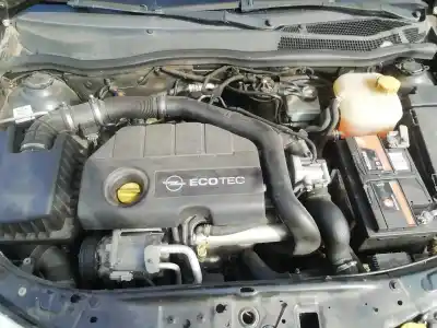 Veículo de Sucata opel astra h sedán (a04) 1.7 cdti (l69) do ano 2009 alimentado z17dth