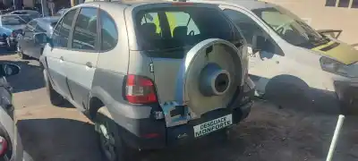 Scrapping Vehicle renault scenic rx4 (ja0) 1.9 dci salomon of the year 2001 powered f9q732