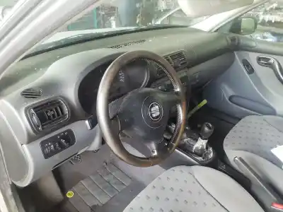 Veículo de Sucata seat toledo (1m2) select do ano 2000 alimentado ahf