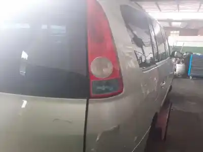 Verschrottungsfahrzeug renault espace iv (jk0) 2.0 dynamique [2.0 ltr. - 110 kw dci diesel fap] des jahres 2003 angetrieben g9t742