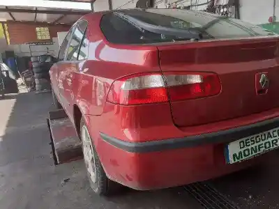 Veículo de Sucata renault laguna ii (bg0) confort authentique do ano 2004 alimentado f9q670