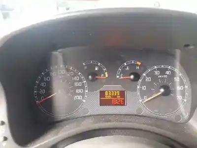 Veículo de Sucata fiat panda (169) fiat panda do ano 2008 alimentado g-188a4000