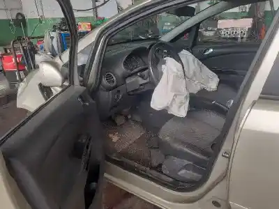 Veículo de Sucata opel corsa d corsa d do ano 2008 alimentado 1.2 gasolina