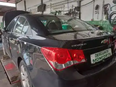 Veicolo di demolizione chevrolet cruze (j300) 2.0 cdi dell'anno 2010 alimentato llw