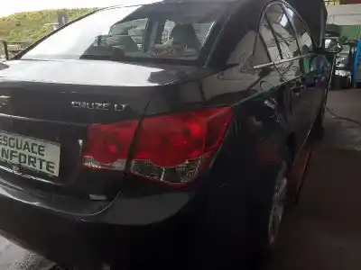 Veicolo di demolizione chevrolet cruze (j300) 2.0 cdi dell'anno 2010 alimentato llw