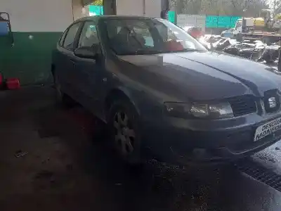 Veículo de Sucata seat toledo (1m2) 1.6 do ano 2004 alimentado g-bcb