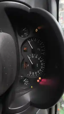 Здавання транспортного засобу OPEL CORSA C  року 2001 потужний 