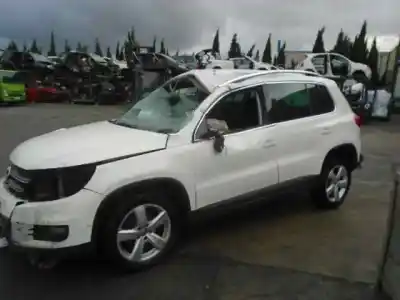 Утилизация автомобиля VOLKSWAGEN TIGUAN (5N_)  года 2013 питание CBAB,CFFB