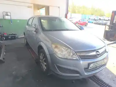 Veículo de Sucata opel astra h sedán (a04) 1.7 cdti (l69) do ano 2007 alimentado z17dth
