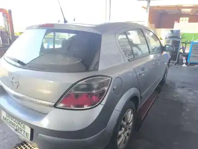 Veículo de Sucata opel astra h sedán (a04) 1.7 cdti (l69) do ano 2007 alimentado z17dth