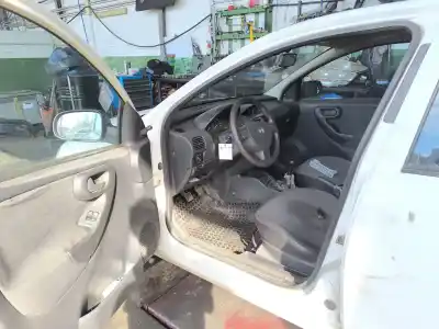Здавання транспортного засобу opel corsa c (x01) 1.7 di (f08, f68) року 2025 потужний y 17 dtl