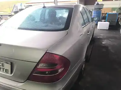 Veicolo di demolizione mercedes-benz clase e (w211) e 320 cdi (211.026) dell'anno 2003 alimentato 648961