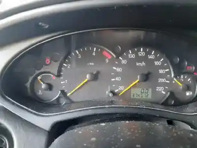 Scrapping Vehicle ford focus berlina (cak) ghia of the year 2003 powered ffda