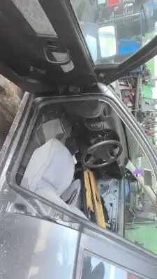 Veicolo di demolizione seat cordoba (6k1, 6k2) 1.4 i dell'anno 1994 alimentato abd,aex