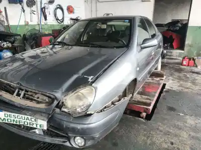 Veicolo di demolizione CITROEN XSARA (N1)  dell'anno 2004 alimentato RHY (DW10TD)