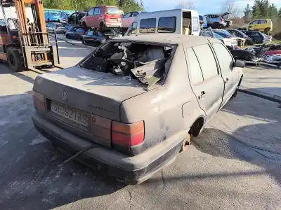 Vehicul casat volkswagen vento (1h2) 1.9 td al anului 1993 alimentat aaz