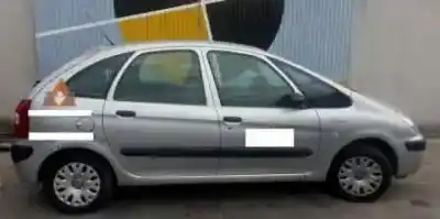 Vehicul casat citroen xsara picasso 1.6 hdi sx al anului 2007 alimentat 9hz