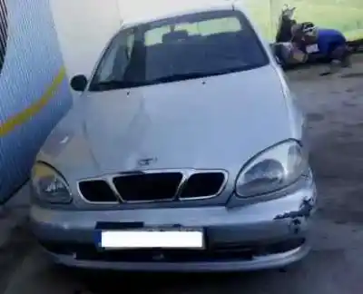 Vehicul casat daewoo lanos se al anului 2000 alimentat a15sms