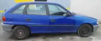 Véhicule à la ferraille OPEL ASTRA F BERLINA GL de l'année 1996 alimenté X14XE