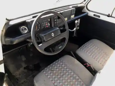 Verschrottungsfahrzeug renault 4 berlina/familiar/furgoneta gtl (r 1128) des jahres 1990 angetrieben 688