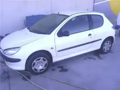 Verschrottungsfahrzeug PEUGEOT                                            206 BERLINA                                                                                                                                                                                                                                                1.9 Diesel                                                                                                                                                                                                                                                 des Jahres 2001 angetrieben WJY