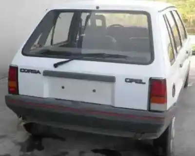 Veículo de Sucata opel corsa a 1.0 do ano 1990 alimentado 10s