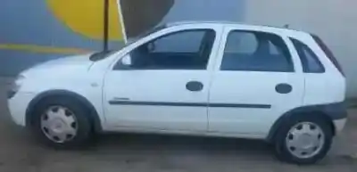 Scrapping Vehicle OPEL CORSA C 1.0 12V of the year 2001 powered Z10XE