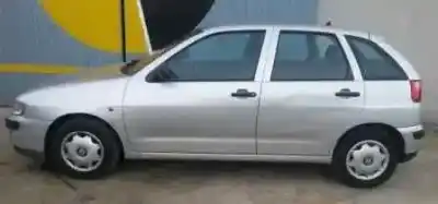 Veículo de Sucata SEAT                                               IBIZA (6K1)                                                                                                                                                                                                                                                1.4                                                                                                                                                                                                                                                        do ano 2000 alimentado AUD