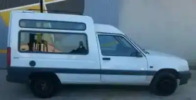 Здавання транспортного засобу renault rapid/express (f40) 1.4 року 1991 потужний e6j