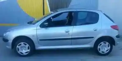 Здавання транспортного засобу PEUGEOT                                            206                                                                                                                                                                                                                                                        BERLINA 1.4 HDi                                                                                                                                                                                                                                            року 2003 потужний 8HX