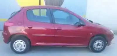 Здавання транспортного засобу PEUGEOT                                            206                                                                                                                                                                                                                                                        BERLINA 1.4                                                                                                                                                                                                                                                року 2000 потужний KFX