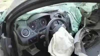 Veículo de Sucata ford fiesta (cbk) 1.4 tdci cat do ano 2006 alimentado f6ja