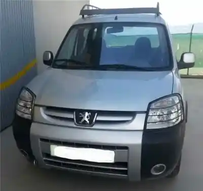 Veículo de Sucata peugeot partner 2.0 hdy -rhy do ano 2004 alimentado rhy