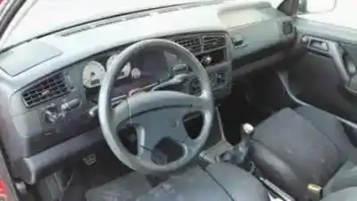 Veículo de Sucata volkswagen                                         golf iii berlina (1h1)                                                                                                                                                                                                                                     1.6                                                                                                                                                                                                                                                        do ano 1995 alimentado aek