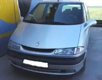 Vehicul casat renault espace /grand espace (je0) 2.2 dt rt espace al anului 1999 alimentat 