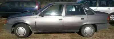 Sloopvoertuig opel kadett e 1.6 van het jaar 1988 aangedreven 16sv