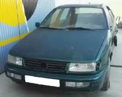 Veículo de Sucata volkswagen passat berlina 1.9 tdi do ano 1996 alimentado 1z