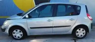 Veículo de Sucata RENAULT SCENIC II 1.5 dCi Diesel do ano 2005 alimentado K9K728