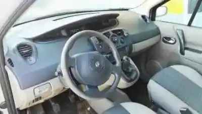 Veículo de Sucata renault scenic ii 1.5 dci diesel do ano 2005 alimentado k9k728