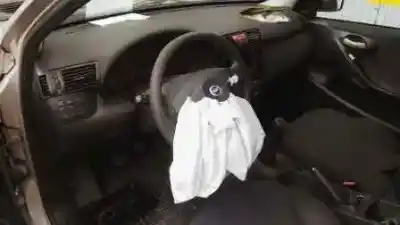 Veicolo di demolizione fiat stilo (192) 1.9 jtd 80 active dell'anno 2003 alimentato 192a3000