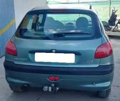 Здавання транспортного засобу peugeot                                            206                                                                                                                                                                                                                                                        berlina 1.4                                                                                                                                                                                                                                                року 1998 потужний kfx