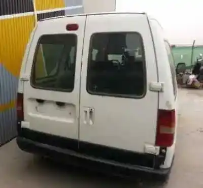 Veículo de Sucata peugeot expert kombi 2.0 hdi do ano 2005 alimentado rhx