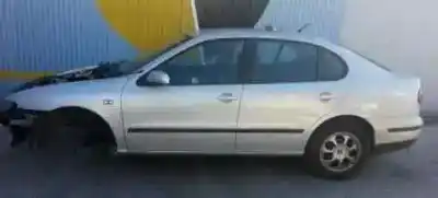 Veículo de Sucata seat                                               toledo (1m2)                                                                                                                                                                                                                                               1.8 20v                                                                                                                                                                                                                                                    do ano 1999 alimentado agn